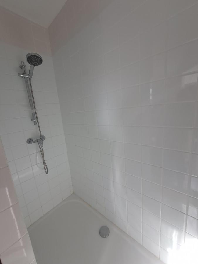 Gite De Ningles Outreau 6 Personnes 2 Chambres Salle De Bain Chacune Ngoại thất bức ảnh
